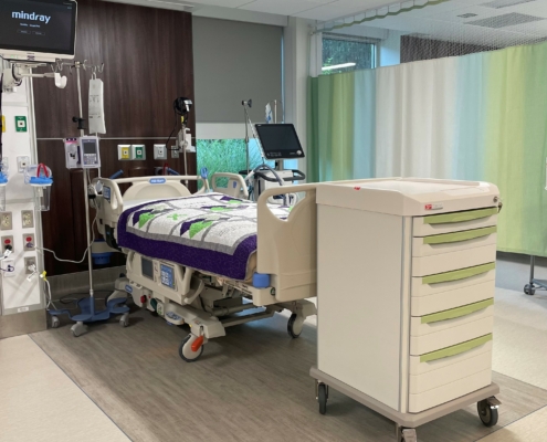 Patient bed in the DCU